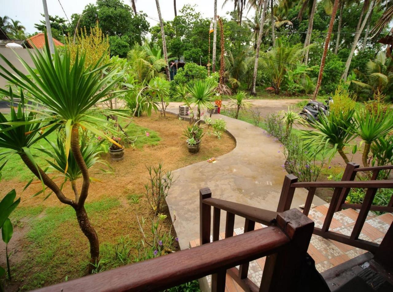 Titi Hostel Lembongan Exterior foto